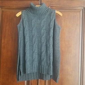 American Eagle cold shoulder sweater